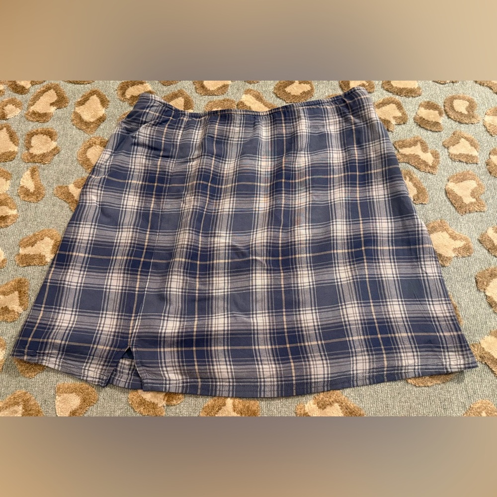 American Eagle Outfitters Navy Plaid Skirt